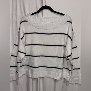 H&M White and Black Stripped Sweater Size L